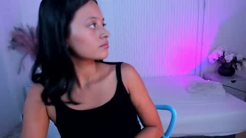 Snapshot of ellascott7 chatting on June 28, 2026, 1:50 pm ellascott7 online show from June 28, 2026, 1:50 pm