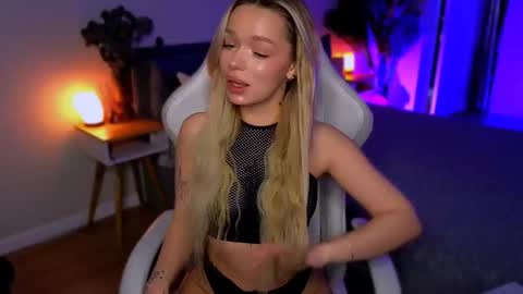 Ella online show from March 20, 2026, 5:34 am