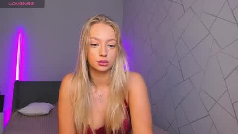 elldiana online show from July 1, 2026, 2:02 am