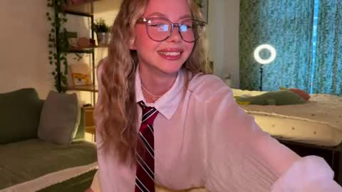 Ellie  --- Ill see you either on Friday or Saturday and definitely on Sunday  online show from April 25, 2026, 4:37 pm