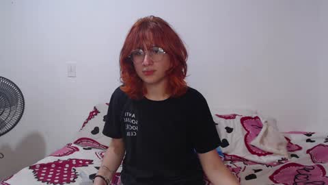 Snapshot of ellie_andy19 chatting on January 10, 2025, 4:44 am kev dani online show from January 10, 2025, 4:44 am