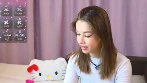 ellie online show from October 5, 2025, 7:45 pm