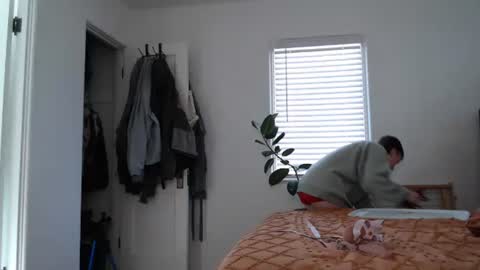 Ellie Rowyn online show from January 13, 2026, 7:41 pm