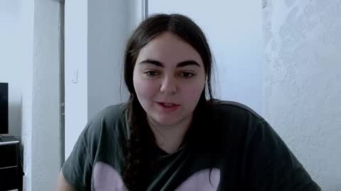 Ellie online show from April 10, 2026, 6:07 am