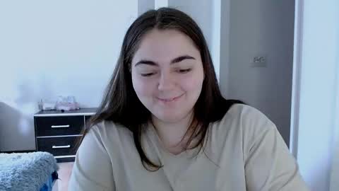 Ellie online show from June 4, 2026, 7:14 am