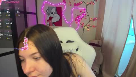 ellisky online show from November 12, 2025, 6:03 am