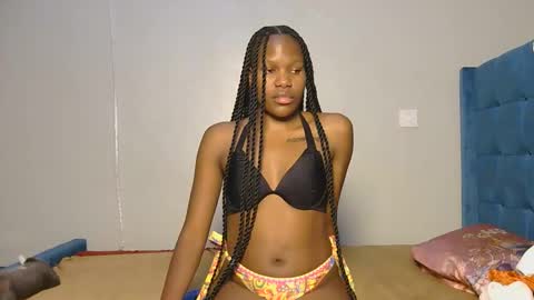 elllanna online show from March 4, 2026, 1:06 pm