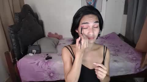 ELLORREY online show from February 15, 2026, 1:46 am