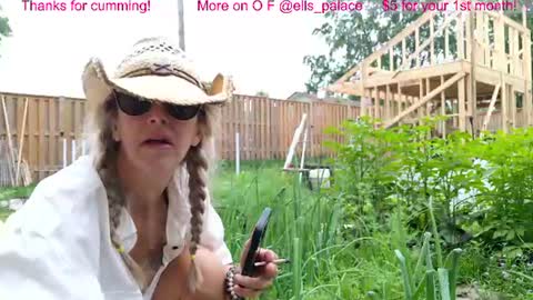 Ella Bella Bo Bella online show from June 26, 2026, 1:48 pm