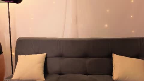 elly online show from June 20, 2026, 1:19 am