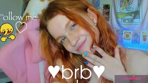 Snapshot of elly_milas chatting on April 23, 2026, 10:36 am Elly Fansly online show from April 23, 2026, 10:36 am