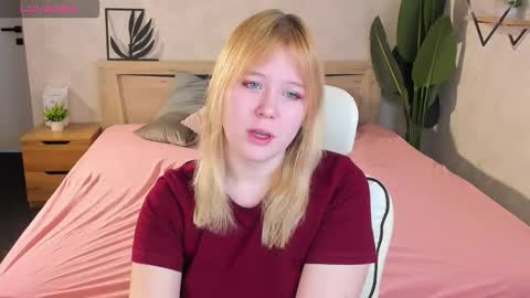 ellya_castro online show from December 14, 2025, 11:53 pm