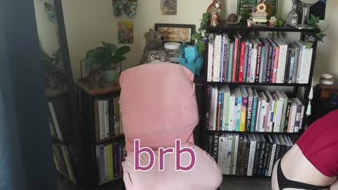 Snapshot of ellynaomi chatting on September 21, 2025, 4:19 pm Elly Naomi online show from September 21, 2025, 4:19 pm