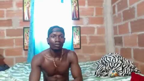 Snapshot of elmiltonnjakee chatting on June 29, 2026, 5:57 pm elmiltonnjakee online show from June 29, 2026, 5:57 pm