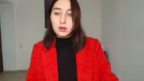 Snapshot of elmirapowers chatting on January 9, 2025, 1:02 pm elmirapowers online show from January 9, 2025, 1:02 pm