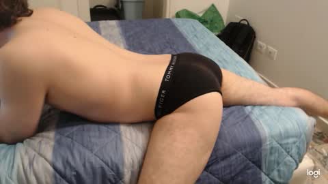 Snapshot of elmoro101 chatting on September 22, 2025, 7:27 pm elmoro101 online show from September 22, 2025, 7:27 pm