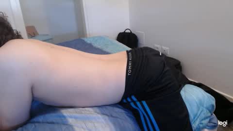 Snapshot of elmoro101 chatting on October 11, 2025, 10:03 am elmoro101 online show from October 11, 2025, 10:03 am