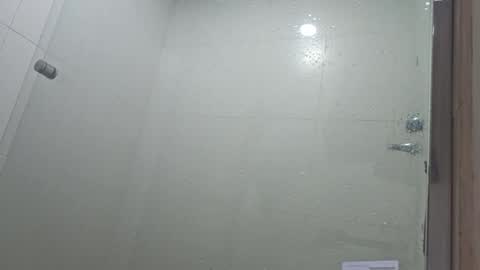 Snapshot of elninoposha chatting on April 16, 2026, 12:11 am Estoy usando Telegram online show from April 16, 2026, 12:11 am