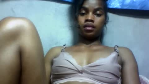 elodie228680 online show from May 26, 2026, 7:32 pm
