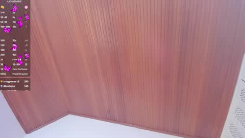 Elodie  online show from February 10, 2026, 11:36 am