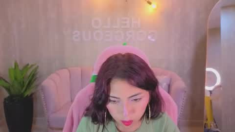 Elody  online show from January 15, 2026, 3:11 am