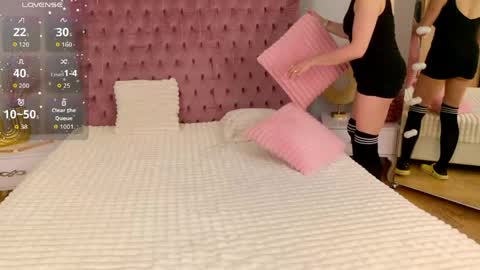 Snapshot of eloise_by chatting on May 18, 2026, 7:03 am eloise_by online show from May 18, 2026, 7:03 am