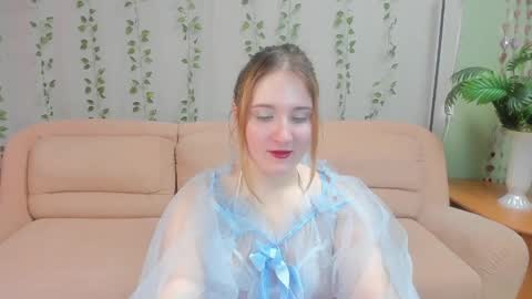 Snapshot of elsa_hot_here chatting on April 2, 2026, 6:22 am Elsa online show from April 2, 2026, 6:22 am