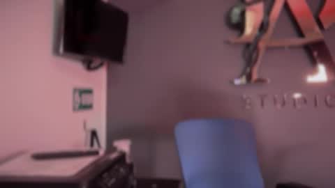 Snapshot of elsa_koch chatting on September 20, 2025, 2:51 pm ELSA online show from September 20, 2025, 2:51 pm