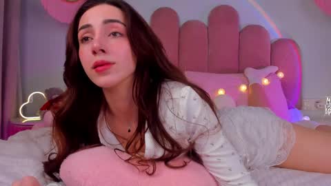 Snapshot of elsa_xo chatting on February 13, 2025, 3:07 am Michelle online show from February 13, 2025, 3:07 am