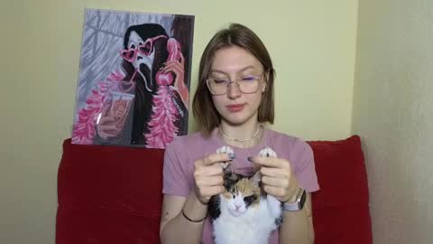 elsaangel online show from February 2, 2025, 3:32 am