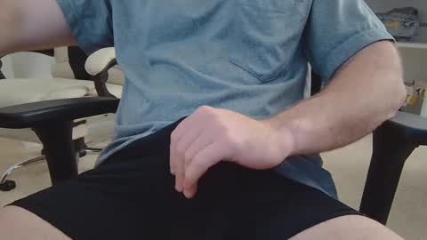 Snapshot of eltanke2206 chatting on February 6, 2025, 4:47 pm alexgarg online show from February 6, 2025, 4:47 pm