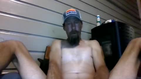 elwooood7 online show from August 1, 2026, 11:31 am