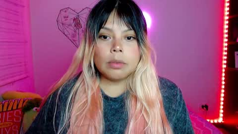 Snapshot of elymoon chatting on February 12, 2026, 11:55 pm Ely online show from February 12, 2026, 11:55 pm