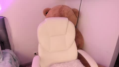 Ross online show from April 10, 2026, 8:13 pm