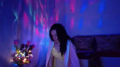 Elisa online show from January 28, 2025, 11:17 pm