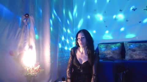 Elisa online show from February 14, 2026, 6:26 pm