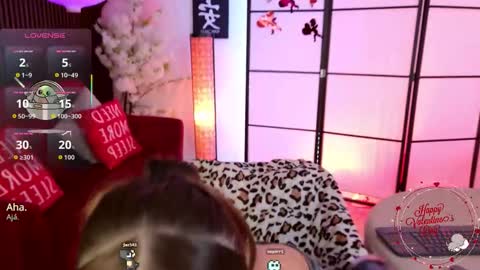 Elysia online show from February 25, 2026, 9:57 pm