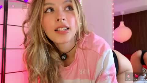 Snapshot of elysia_carter chatting on July 13, 2026, 9:50 pm Elysia online show from July 13, 2026, 9:50 pm