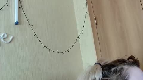 Elza Kom online show from April 5, 2026, 3:58 am