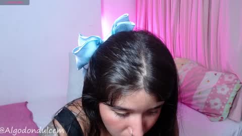 Snapshot of em_aa1 chatting on December 29, 2024, 2:27 am A N D R E A online show from December 29, 2024, 2:27 am