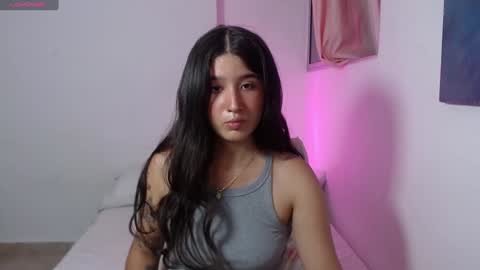 Snapshot of em_aa1 chatting on January 26, 2025, 12:26 am A N D R E A online show from January 26, 2025, 12:26 am