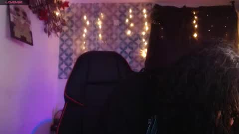 ema_ploxx online show from October 3, 2025, 5:37 am