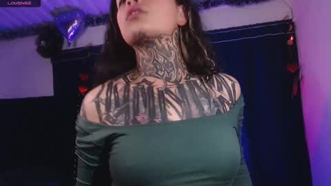 ema_ploxx online show from March 2, 2026, 5:08 am