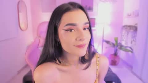 Snapshot of ema_soul chatting on November 27, 2025, 8:00 pm emma soul online show from November 27, 2025, 8:00 pm