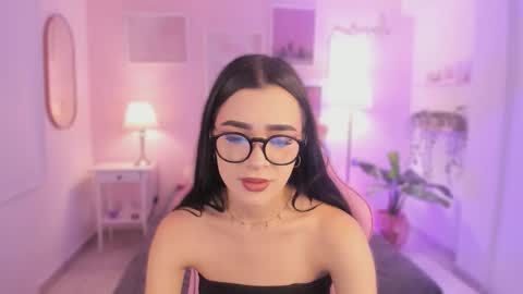 Snapshot of ema_soul chatting on November 29, 2025, 7:50 pm emma soul online show from November 29, 2025, 7:50 pm