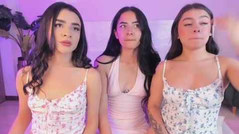 Snapshot of ema_soul chatting on March 25, 2026, 7:42 pm emma soul online show from March 25, 2026, 7:42 pm