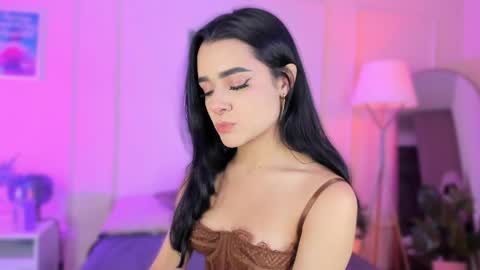 Snapshot of ema_soul chatting on April 8, 2026, 7:36 pm emma soul online show from April 8, 2026, 7:36 pm