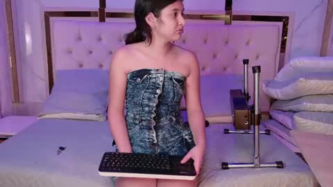 emaa2_sm online show from June 3, 2026, 2:58 am