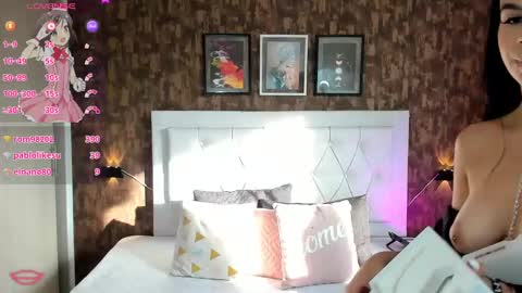 Snapshot of emalinda__hills chatting on January 11, 2025, 9:36 pm EMA online show from January 11, 2025, 9:36 pm