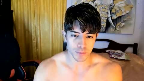 eman_wolf online show from June 2, 2026, 2:13 am